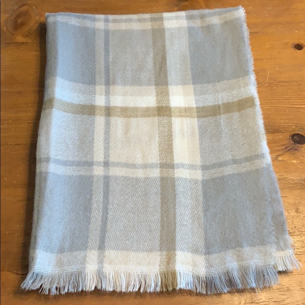 Lucky Brand blanket scarf
